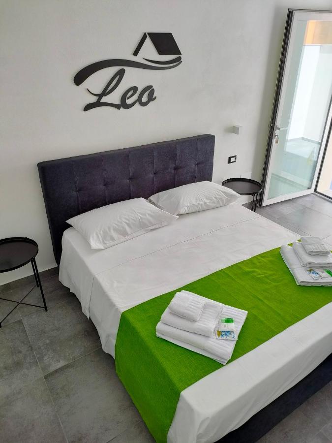 B&B Leo Noto Exteriör bild